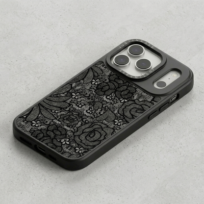 BLACK LACY CASE PLATE