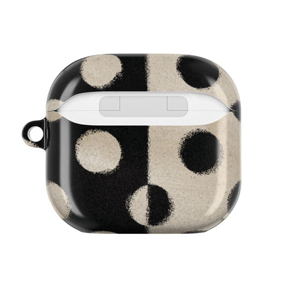 BLACK DOTS & CREAM