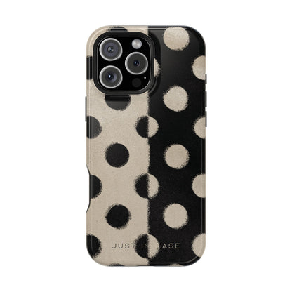 BLACK DOTS
