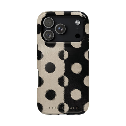 BLACK DOTS
