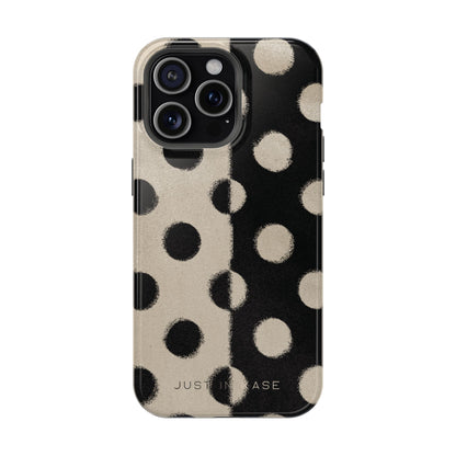 BLACK DOTS