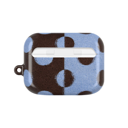 BLUE DOTS & BRONW
